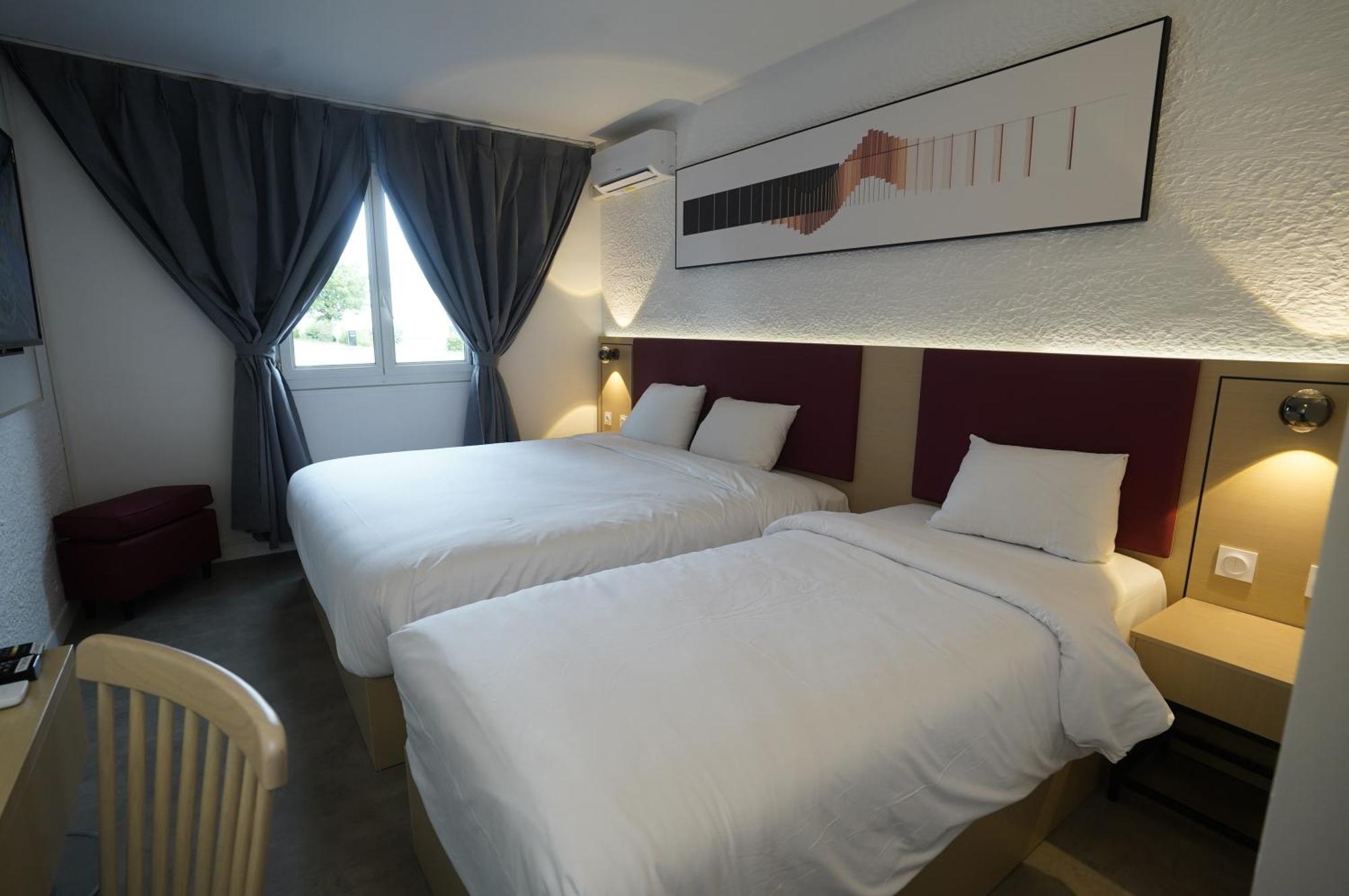 Anais Hotel Bourges Nord Saint-Doulchard Екстериор снимка