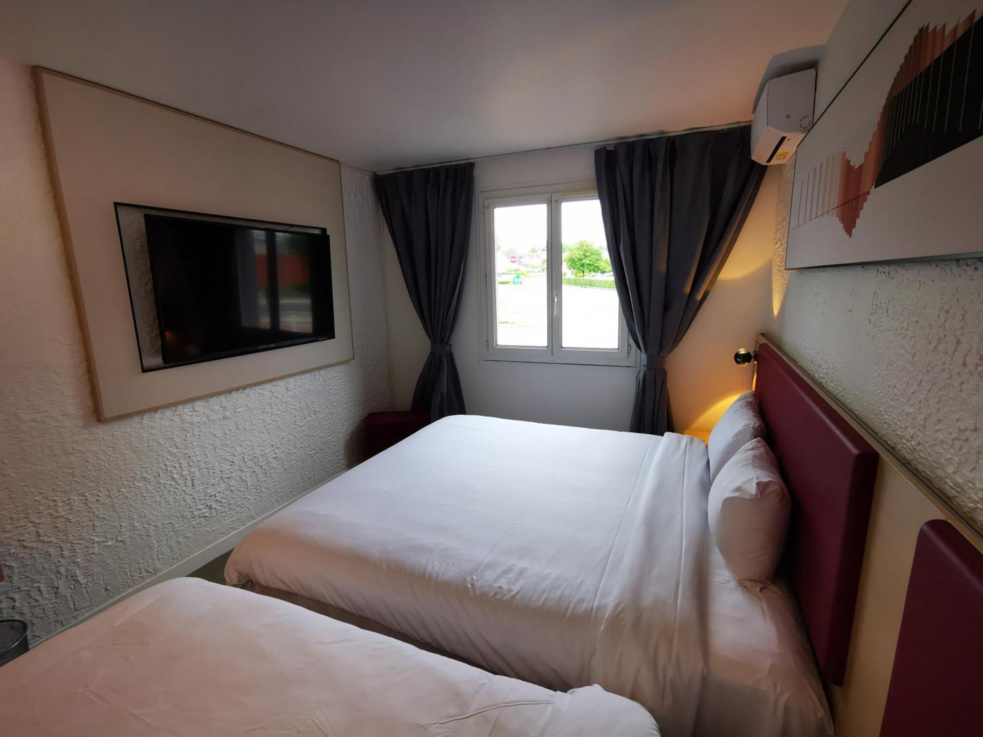Anais Hotel Bourges Nord Saint-Doulchard Екстериор снимка