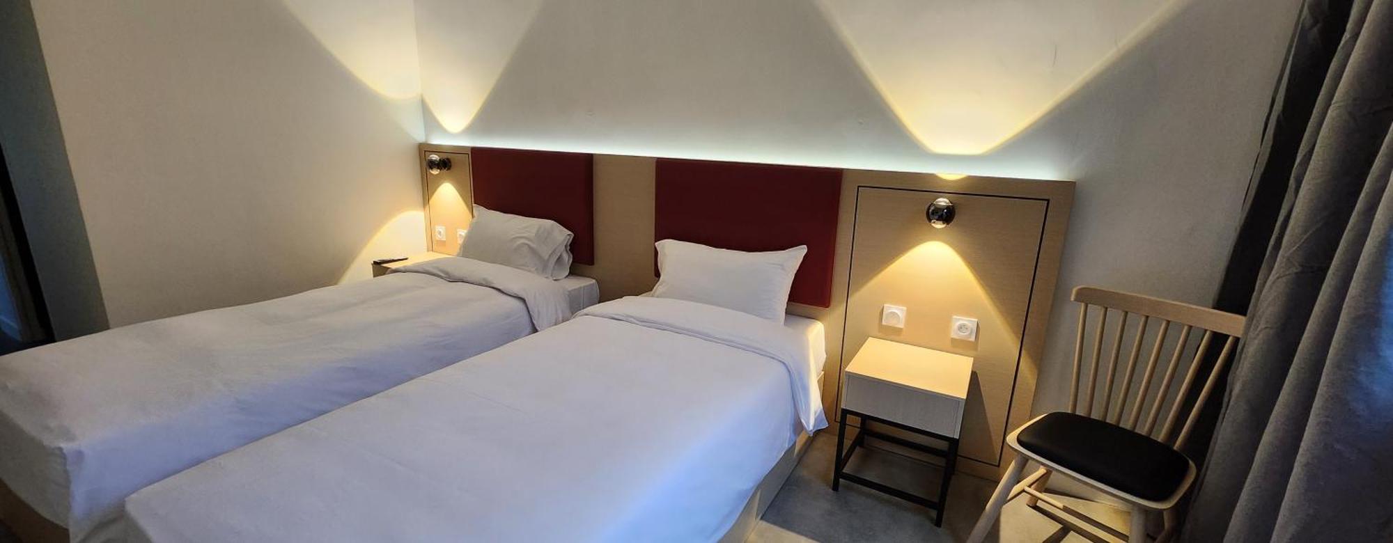 Anais Hotel Bourges Nord Saint-Doulchard Екстериор снимка
